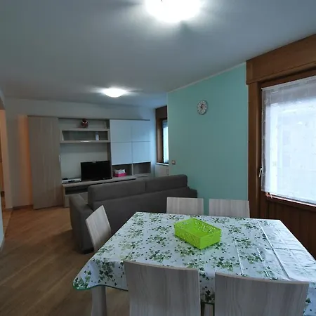 아파트 Casa Debora *