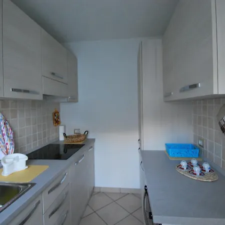 Casa Debora Apartament Isolaccia