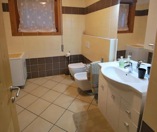 Casa Debora Apartament Isolaccia